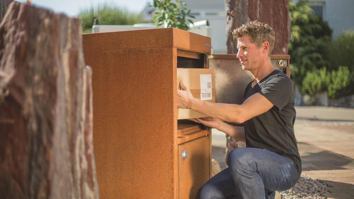 Paketbox POSTALE für bequemen Postempfang