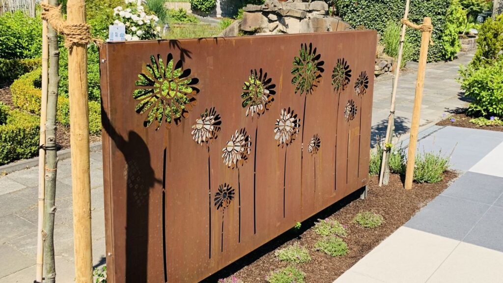 Sichtschutzwand VISTA mit Motiv Blume mit Vorder- und Rückseite